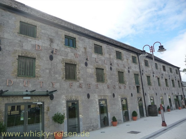 Tullamore Dew Whiskey Distillery Whisky Tour